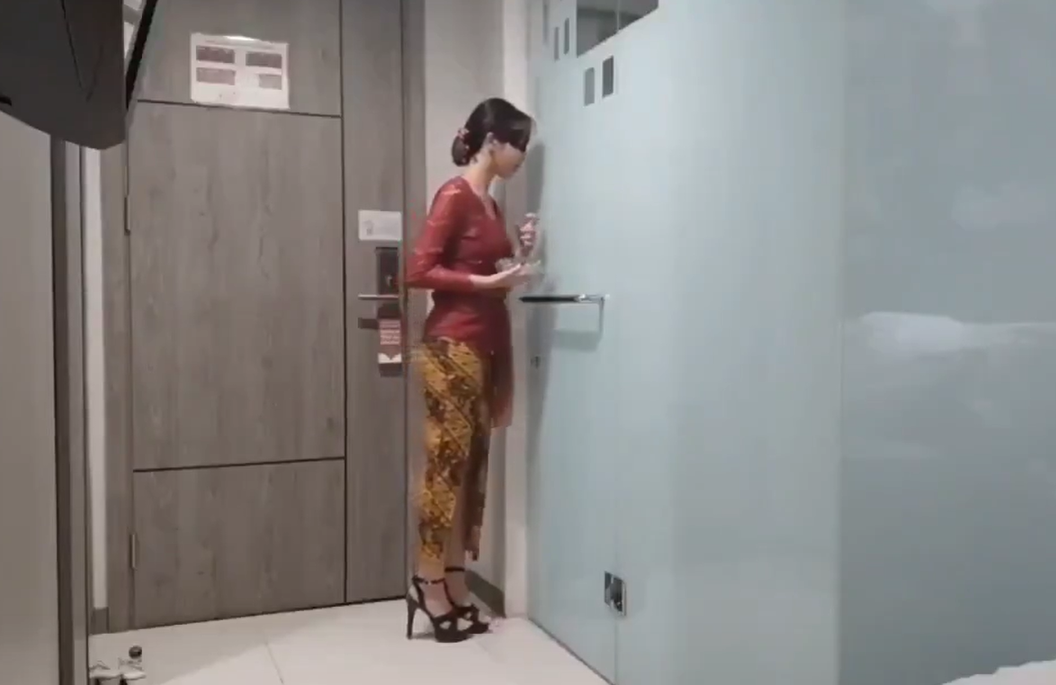 Pelayan Hotel Body Mulus Niat Bersihin Kamar Malah Di Paksa Layanin Sugar Dedy Di Atas Ranjang